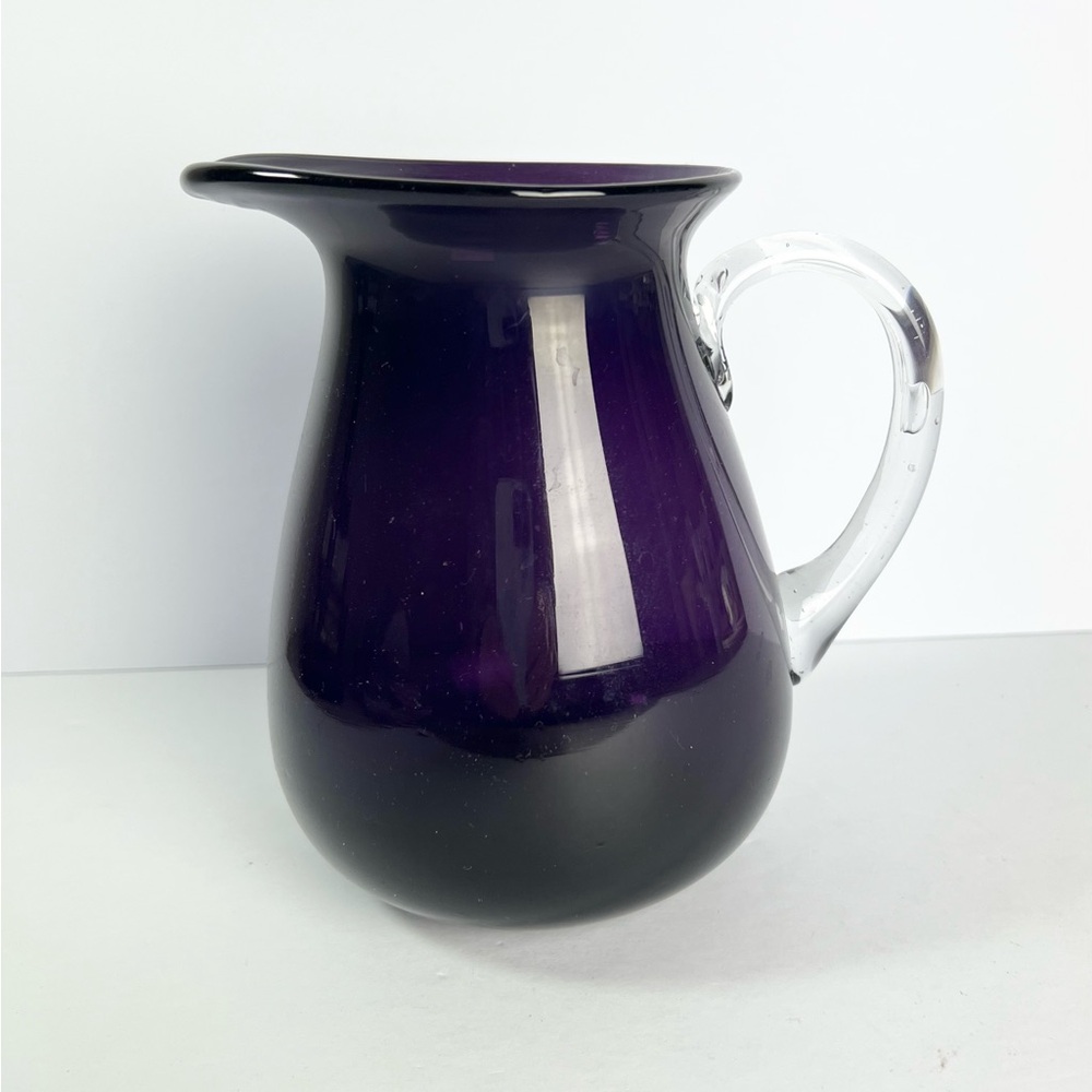 Art‎ Glass Pitcher clear handle Purple excellent
